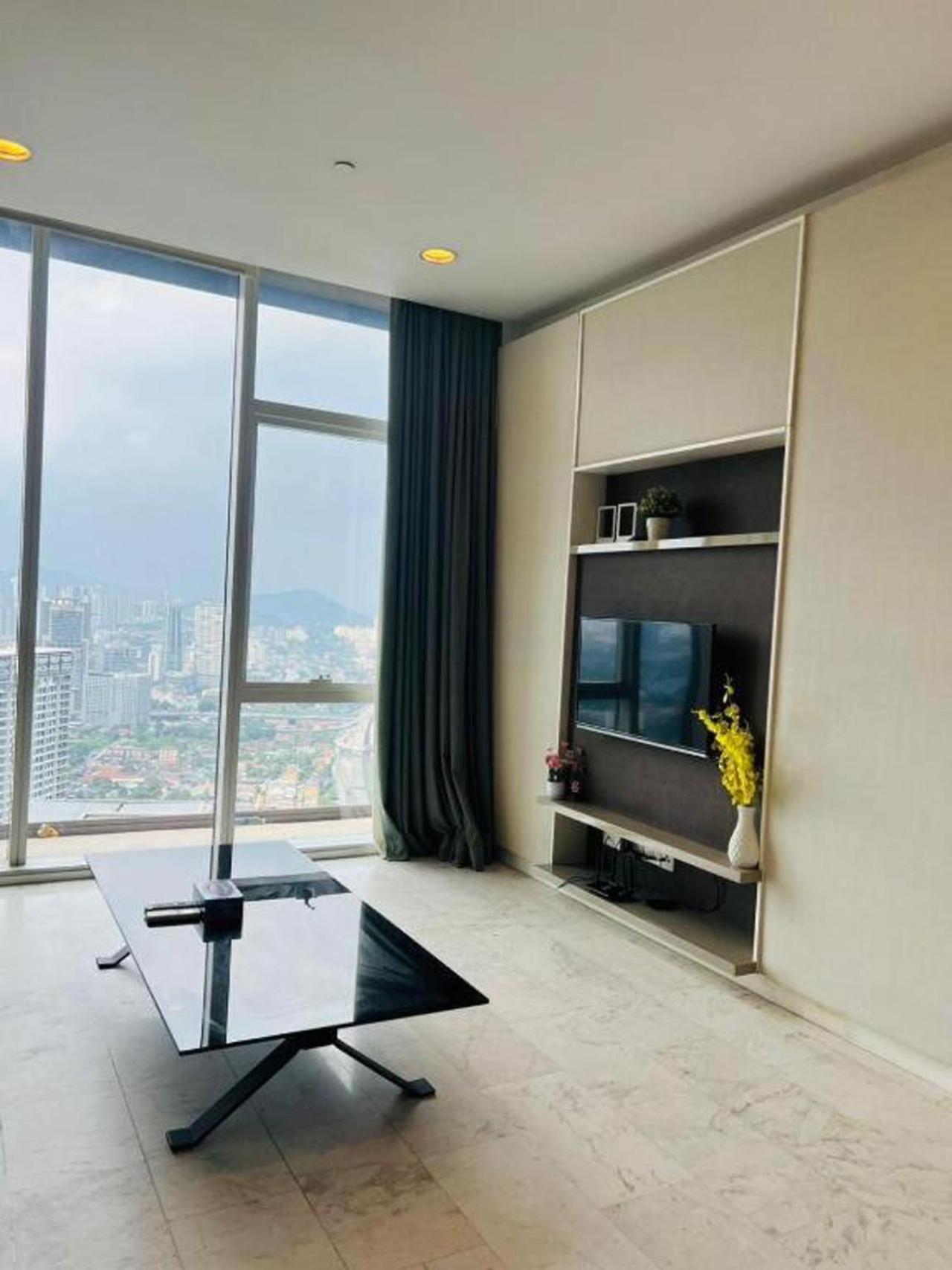 Klcc Beyond Hospitality Suites Platinum Homestay *