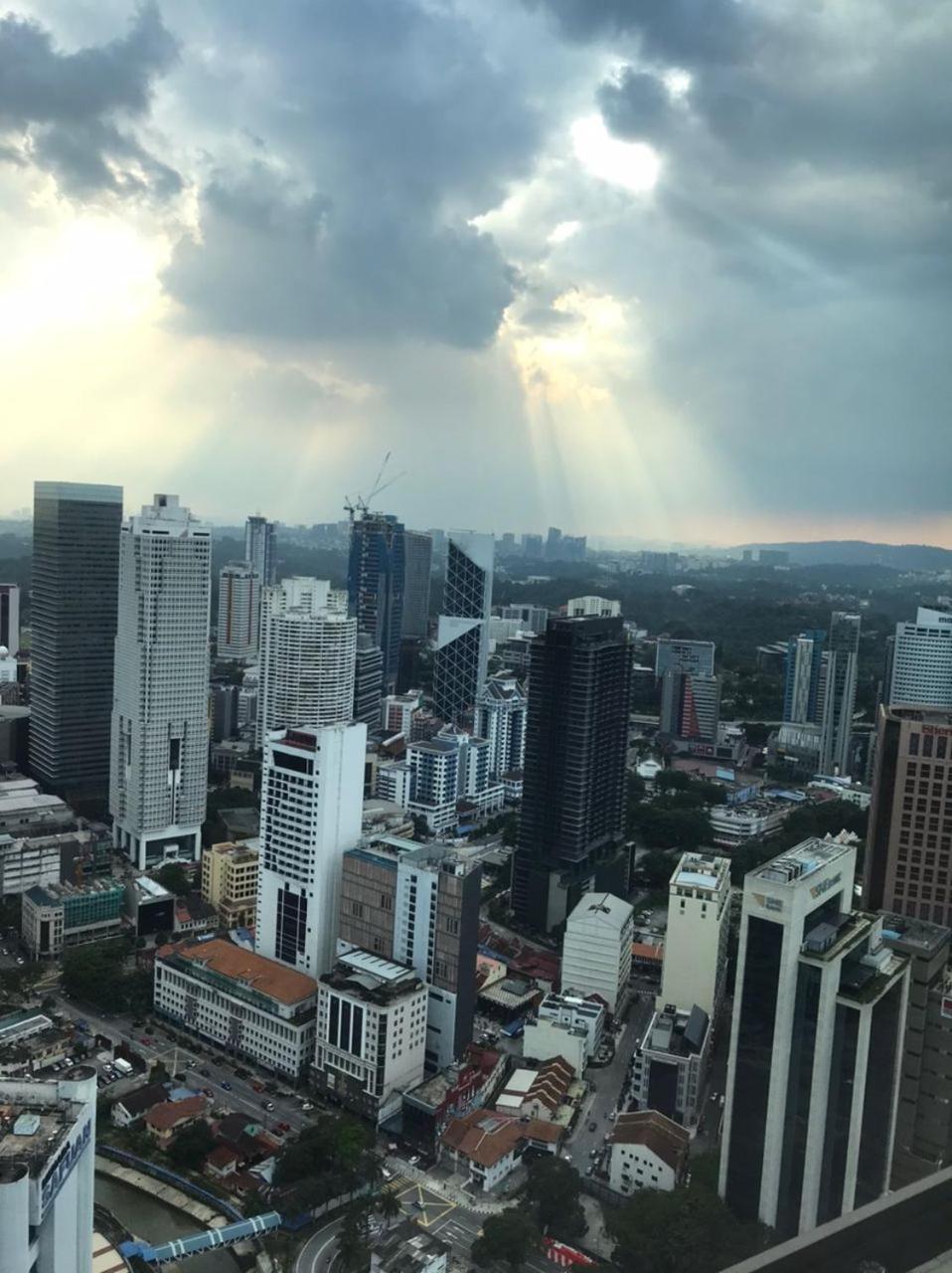 Klcc Beyond Hospitality Suites Platinum Homestay *